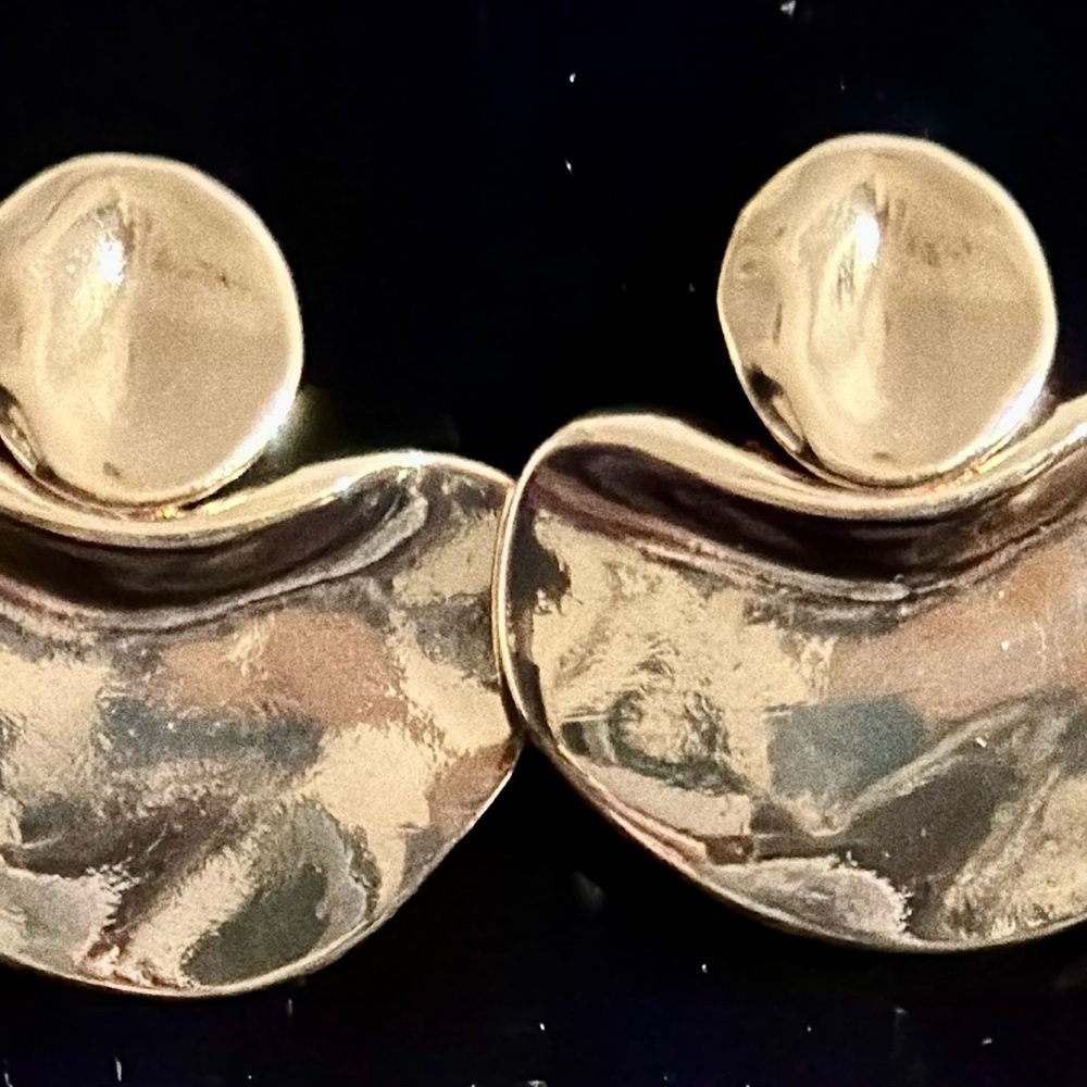 Elegant Gold Earrings